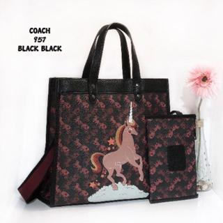 Coach tote 2024 unicorn