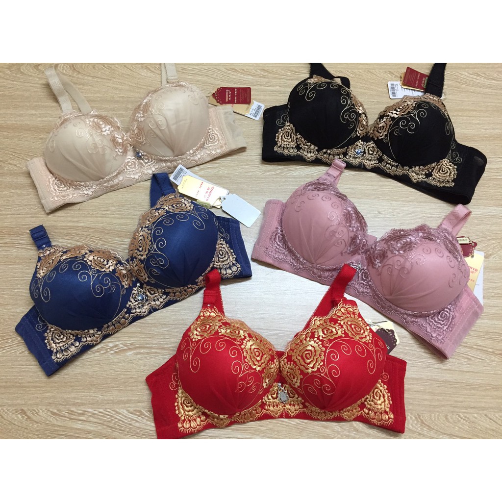Lace bra with thick padding, no underwire, super beautiful for wearing ...