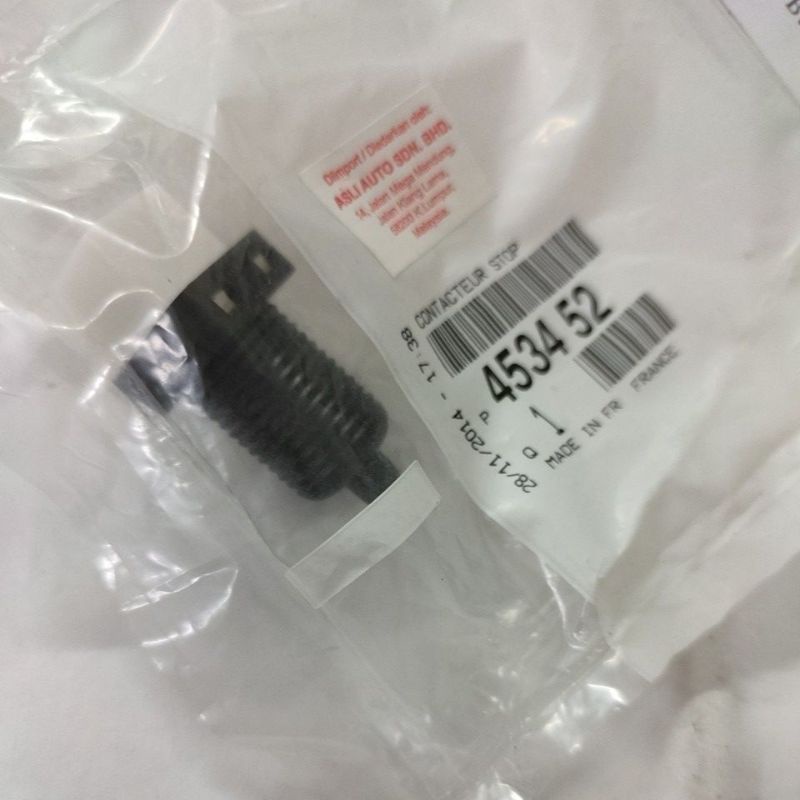 Original Peugeot Citroen [453452] Brake Switch - Peugeot 206 307