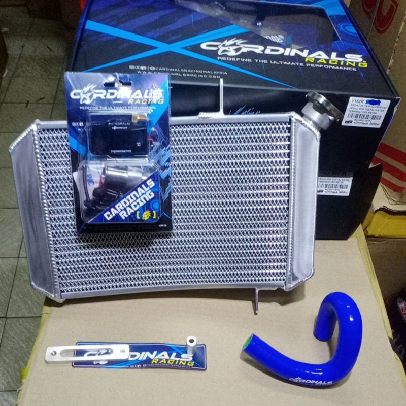Cardinals Radiator Tank Aluminium (600ML) with digital water ...