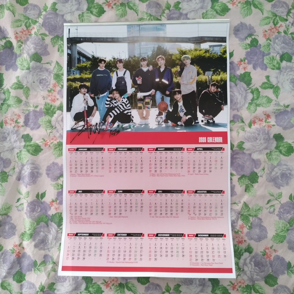 Calendar 2025 Stray Kids 