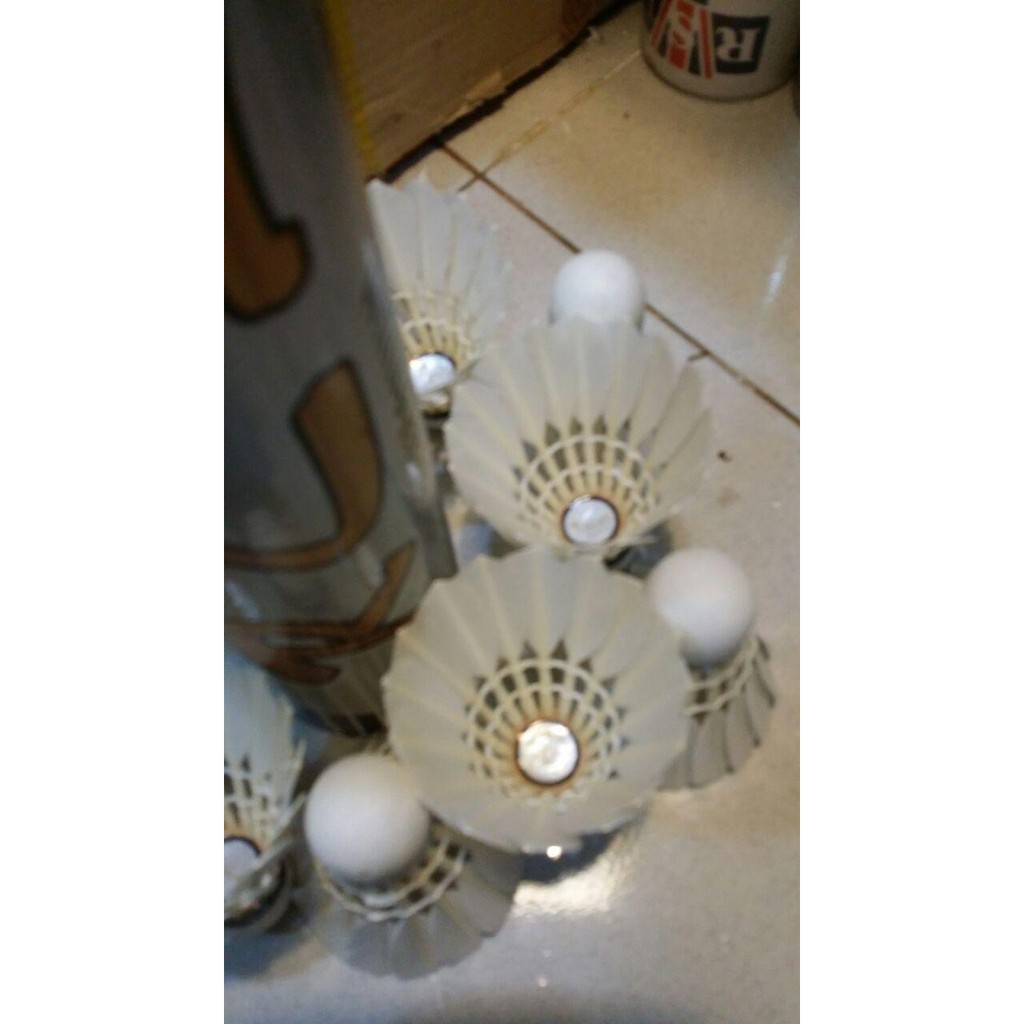 used Badminton shuttlecock (RCL) | Shopee Malaysia