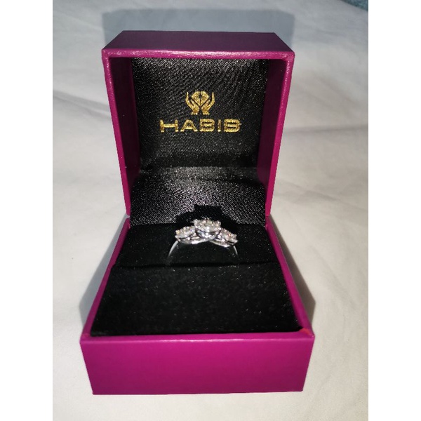 Habib couple store ring