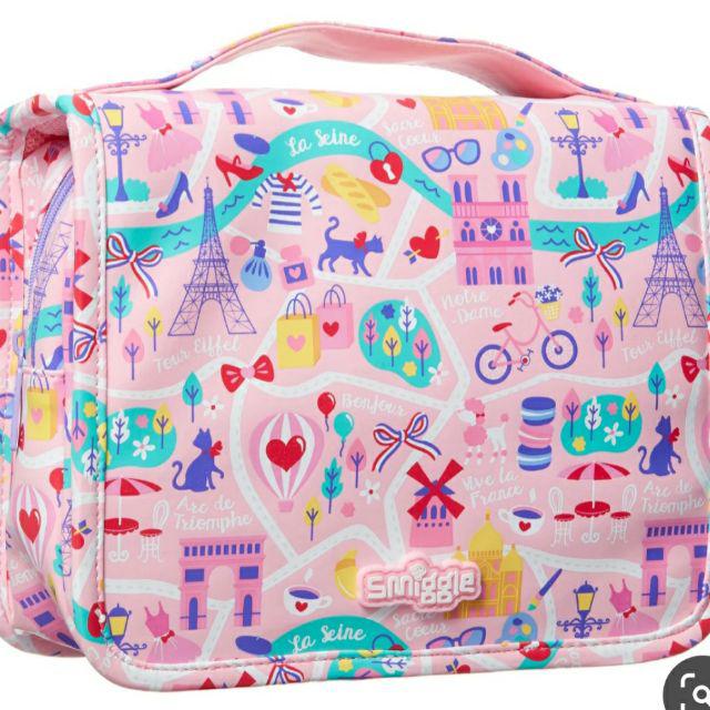Smiggle toiletry bag outlet