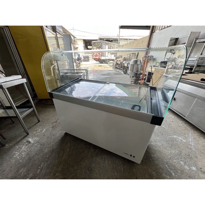 Liebherr Chest Freezer Curve Glass with Glass Canopy Shopee Malaysia