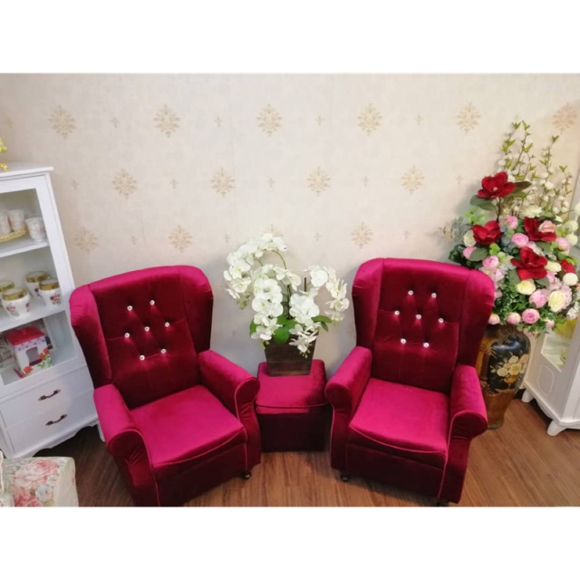 Hiasan on sale wing chair