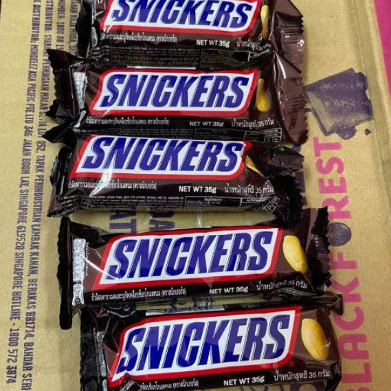 Snicker Chocolate 5 for 130 pesos only | Shopee Malaysia