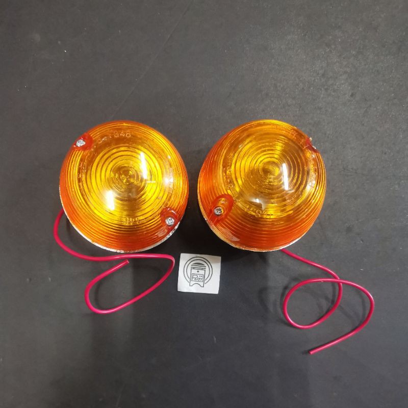 HONDA C70 FRONT SIGNAL LAMP 1SET (2PCS) Shopee Malaysia
