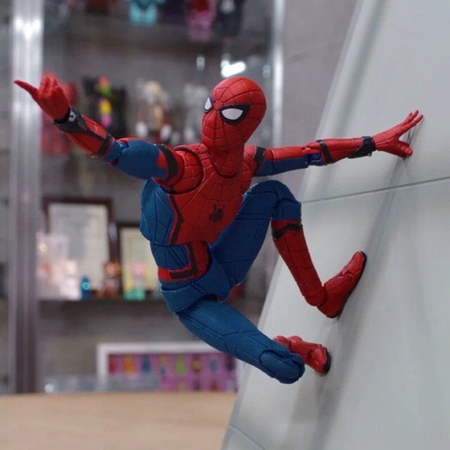 Mafex deals peter parker