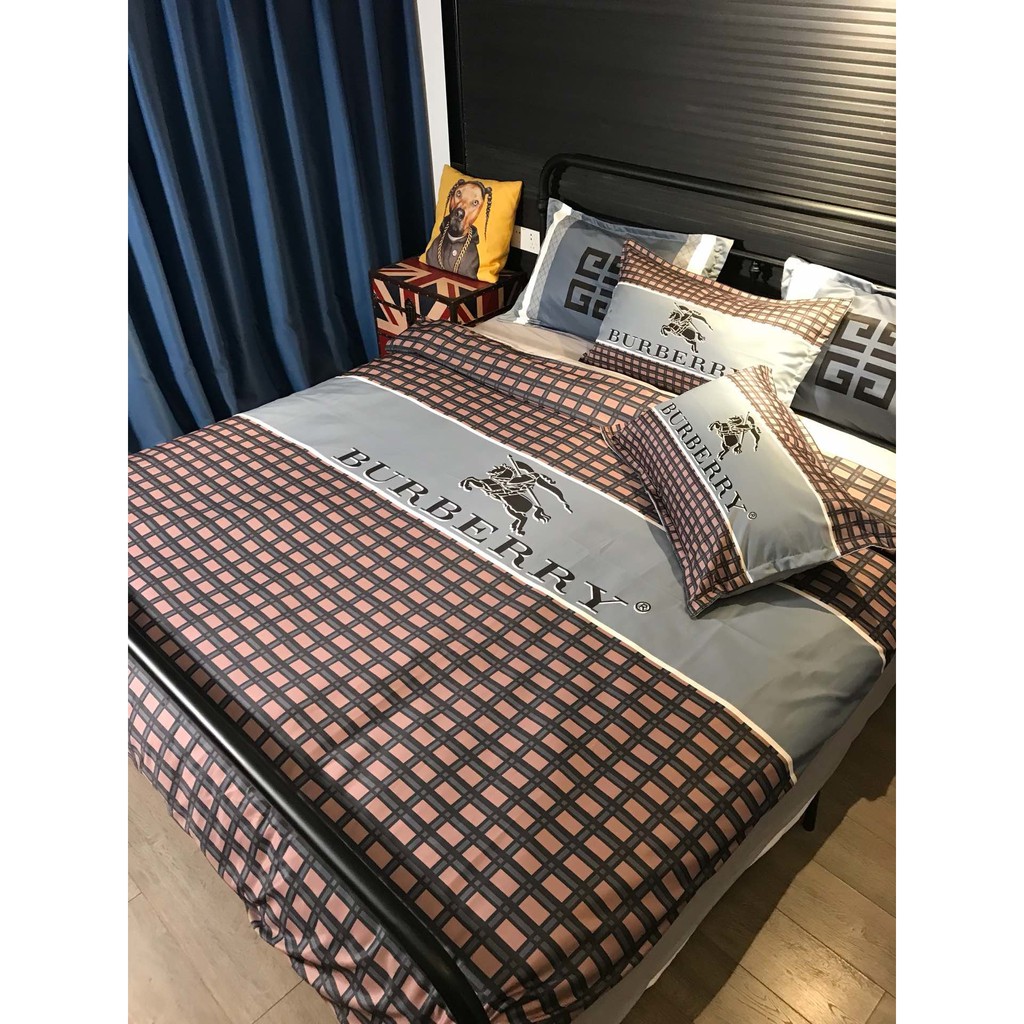 Burberry sheet outlet set