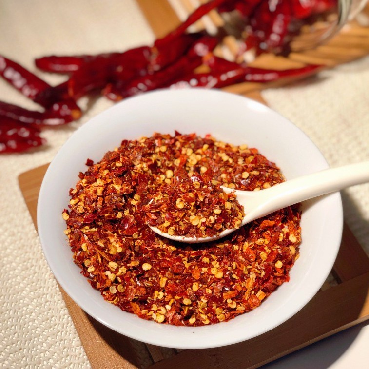 **STOCK CLEARANCE**Chilli Flakes (Imported) 100g / Cili Kering Ruhunu Foods (Product of Sri