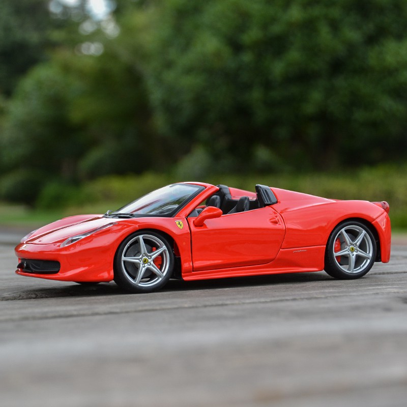 Bburago 1:24 Ferrari 458 Spider Sports Car Static Die Cast