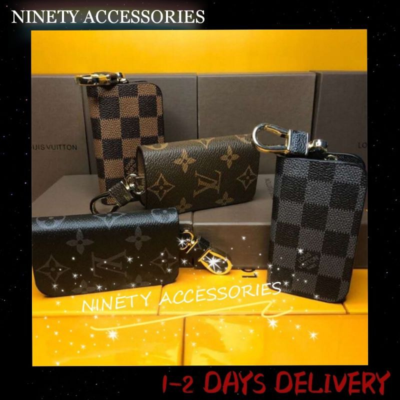 Louis vuitton car key on sale holder