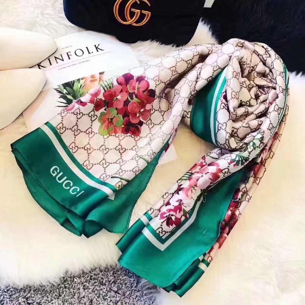 Gucci scarf best sale womens silk