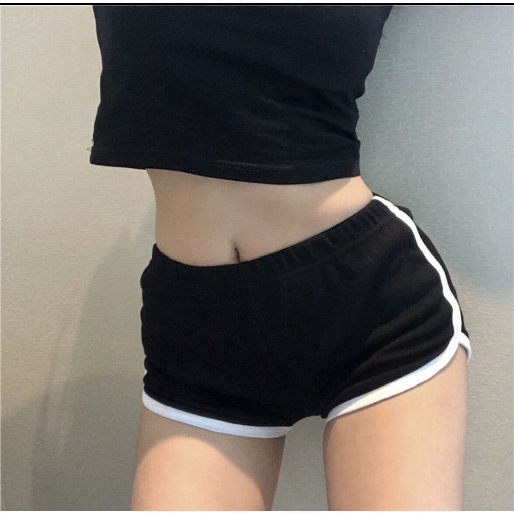 Girls in running outlet shorts tumblr