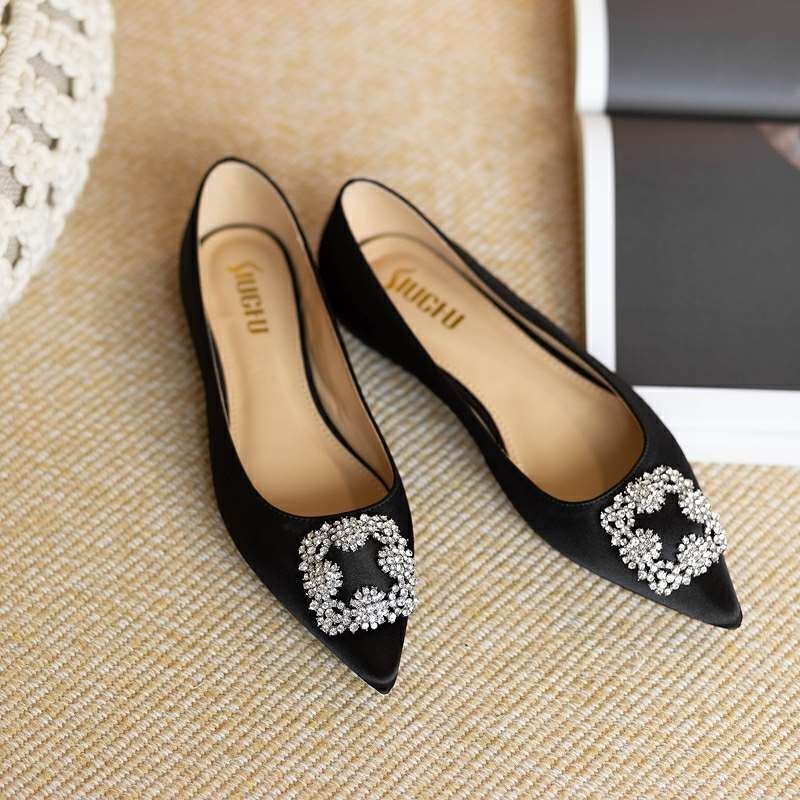 Large size cheap wedding shoes