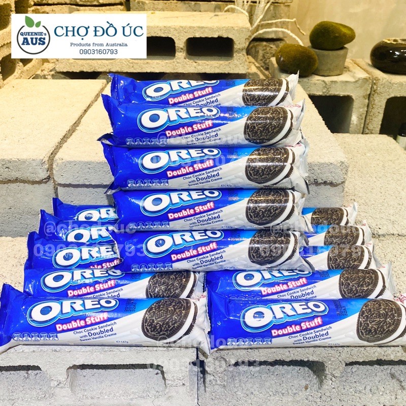 Double Stuff Oreo Chocolate Biscuits With Vanilla Cream Filling 147g