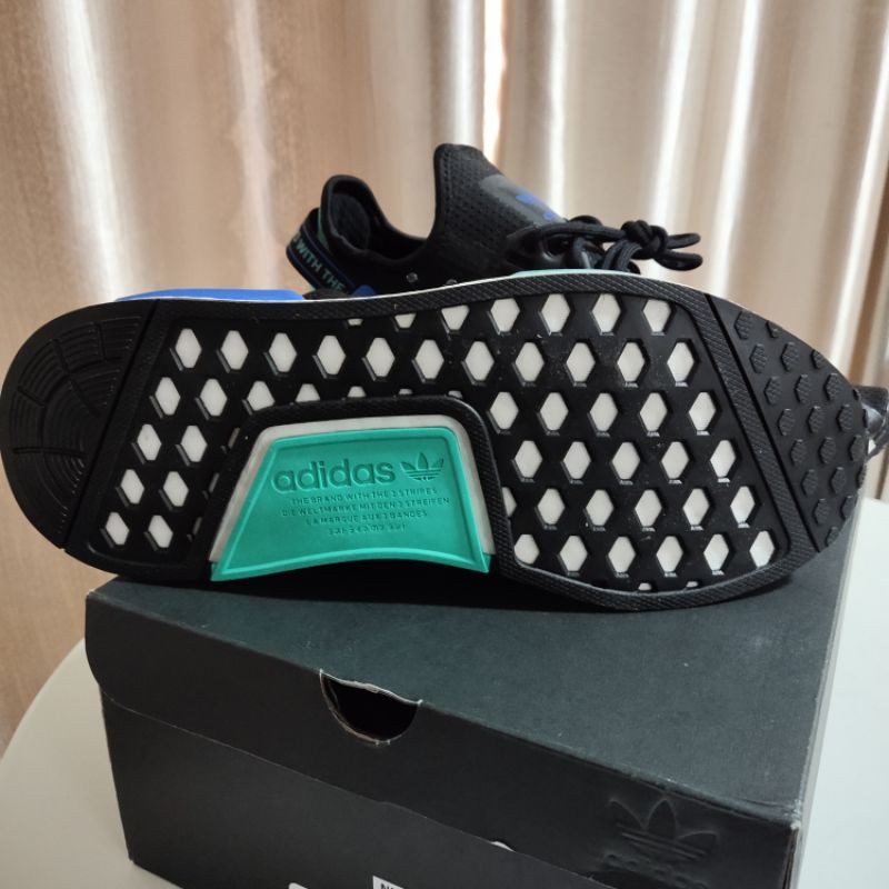 adidas gazelle silver green womens GW4709_png.png?v=1755334071