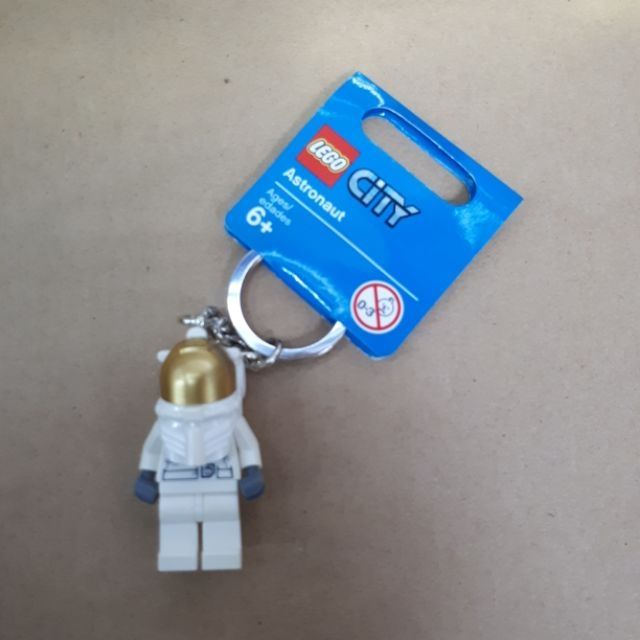 Lego best sale astronaut keychain