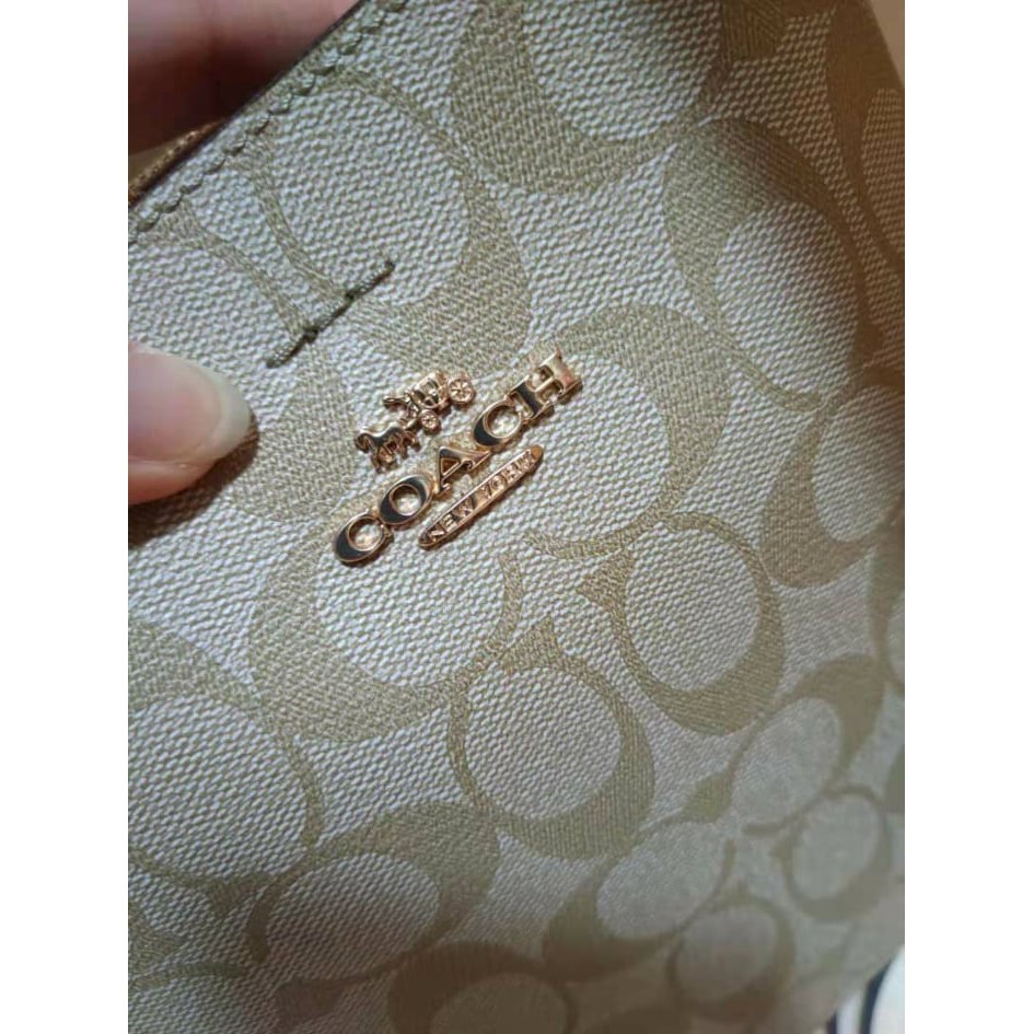  Customer reviews: COACH SMALL TOWN BUCKET BAG IN SIGNATURE  CANVAS, 2312 (IM/Khaki Chalk/Wine)