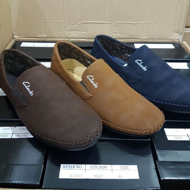 Clarks loafers hot sale sale