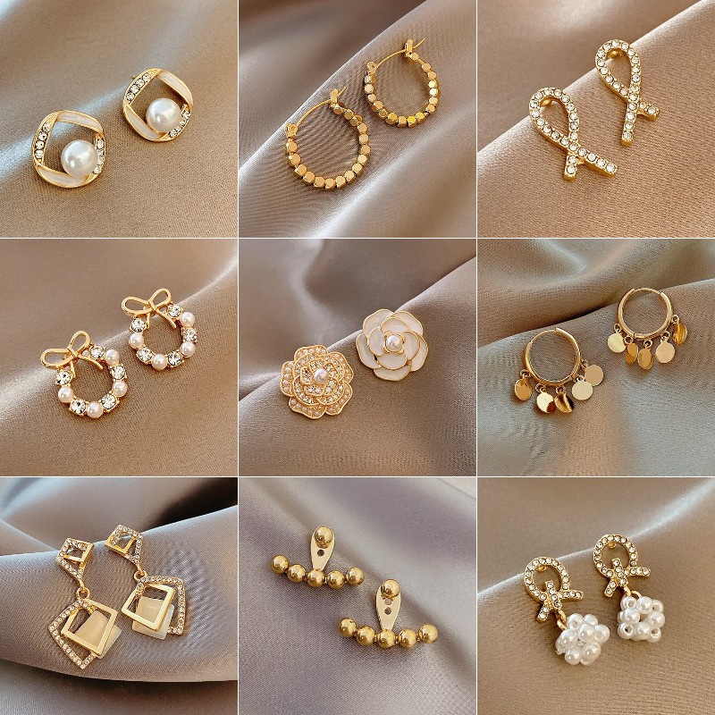 New simple shop earrings design