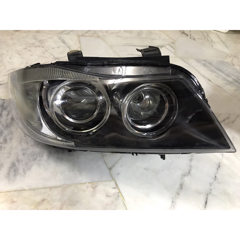 BMW E90 Headlights With New Lens, Rewire, With Ballast and all bulbs