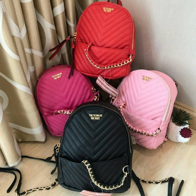 Victoria s Secret Pebbled V Quilt City Mini Backpack READY