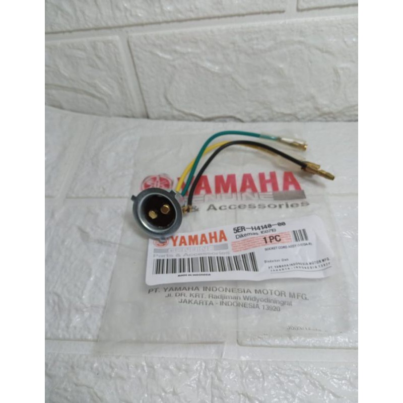 Mio and Vega R Headlight Socket (Original Quality) | Shopee Malaysia