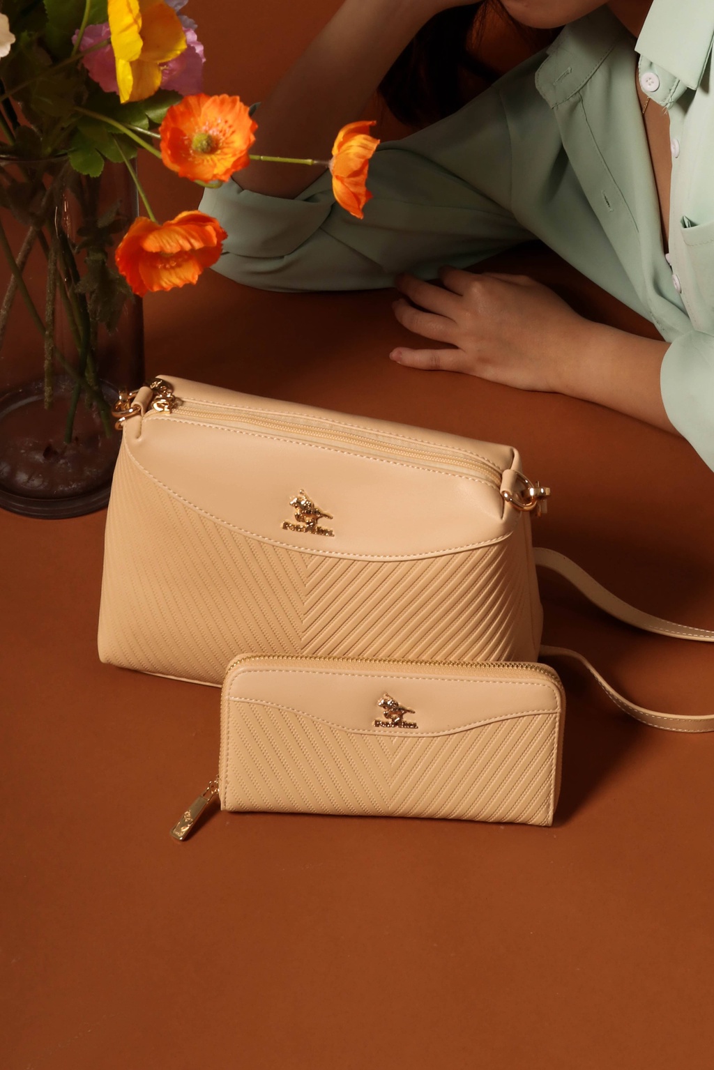 Handbag polo discount di go shop