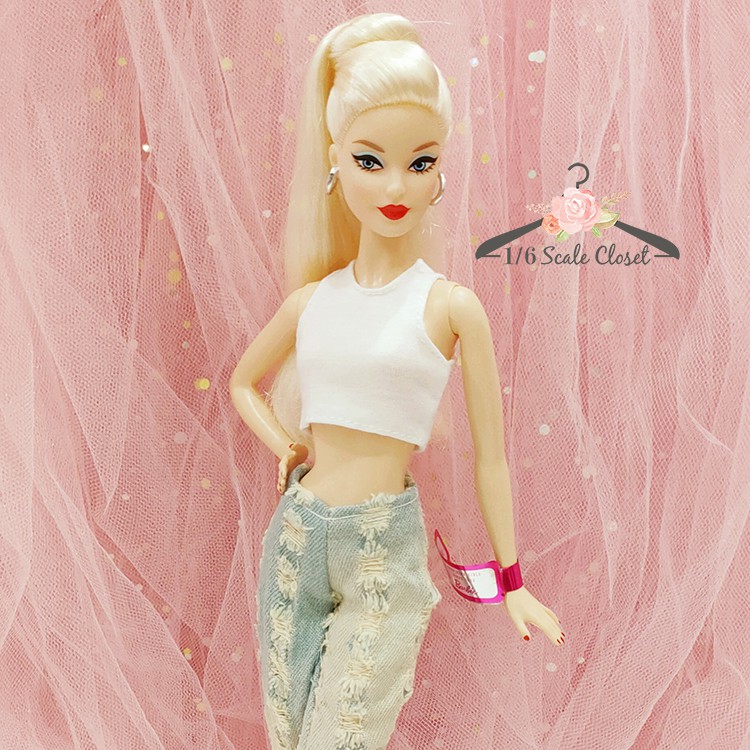 Barbie doll ripped online jeans