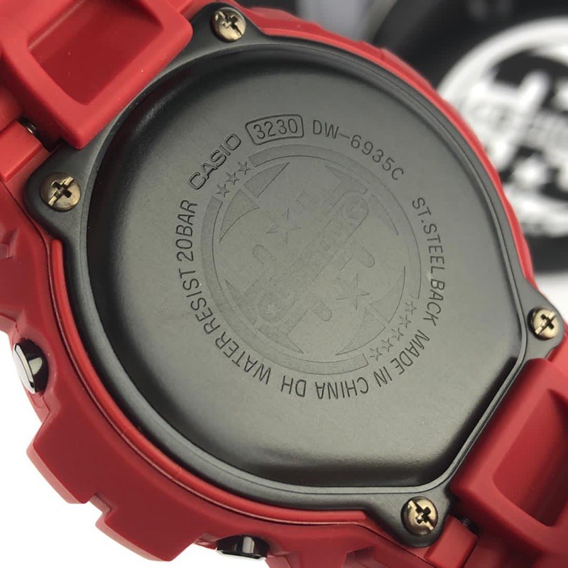 CASIO G-Shock 35th Anniversary Red Out Series DW-6935C-4