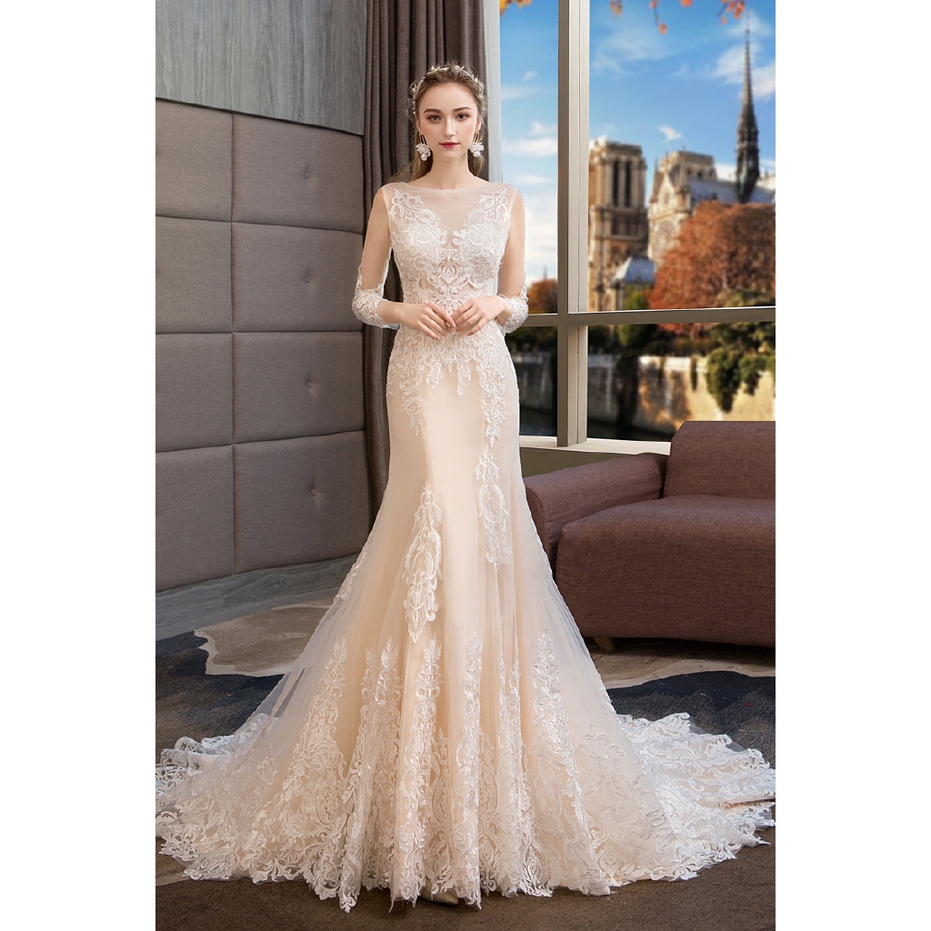 Slim fishtail hot sale wedding dress