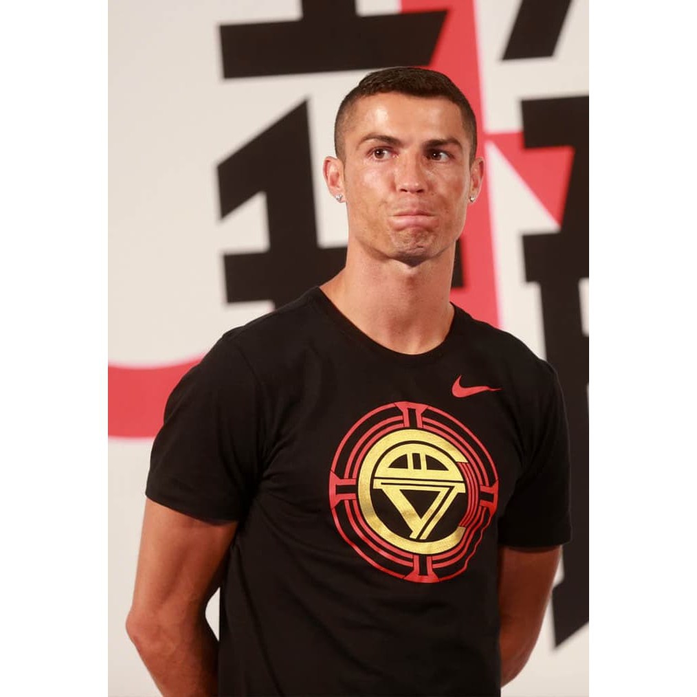 Nike t hotsell shirt ronaldo