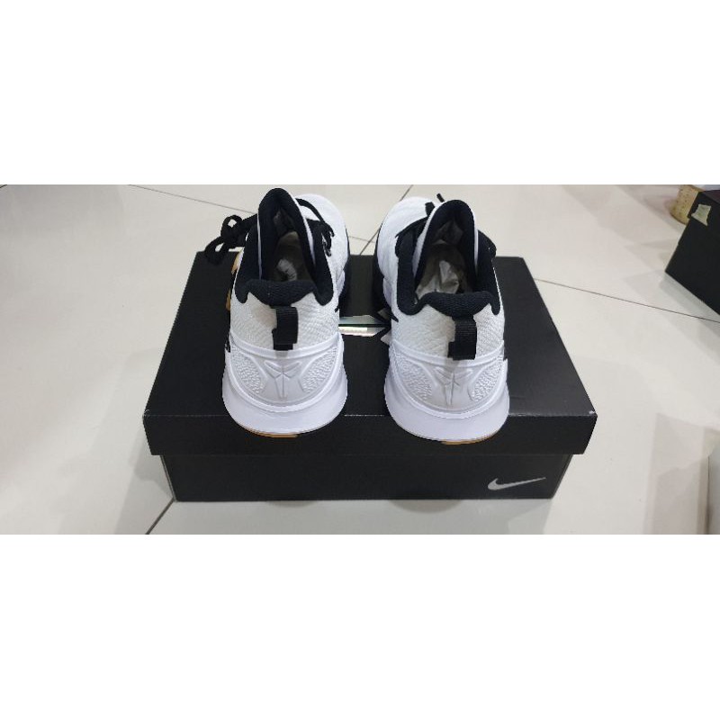 kasut nike kobe