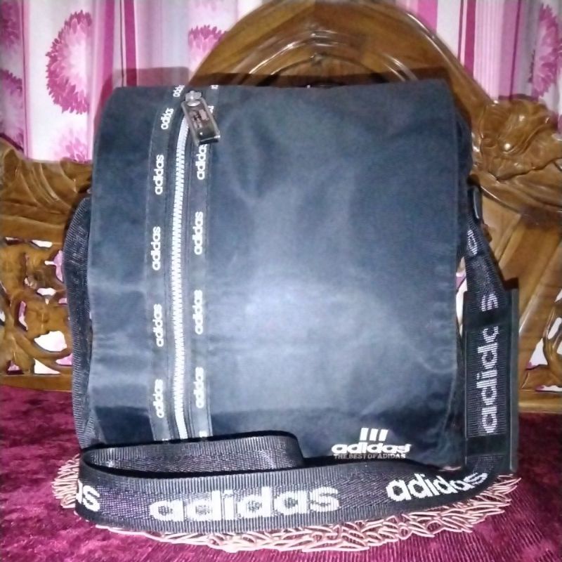 ADIDAS vintage sling bag (bundle) Shopee Malaysia