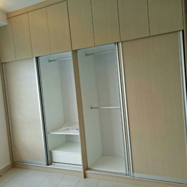 Wardrobe anti jump sliding door Shopee Malaysia