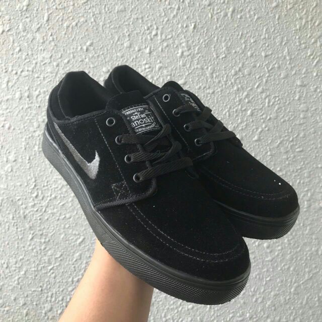 Stefan janoski all store black