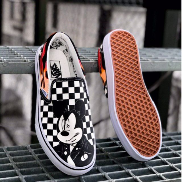 Kasut vans sale mickey mouse