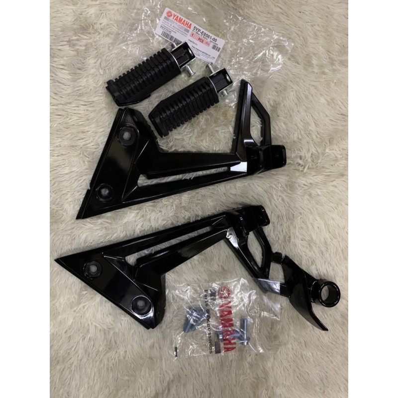 YAMAHA LC135 New V2 V3 V4 V5 V6 REAR FOOTREST BRACKET FOOT REST LH RH