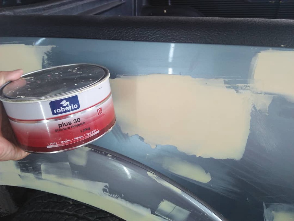 1KG HITARY 928 Poly Car Putty / Dolphin Superior Polyester Car