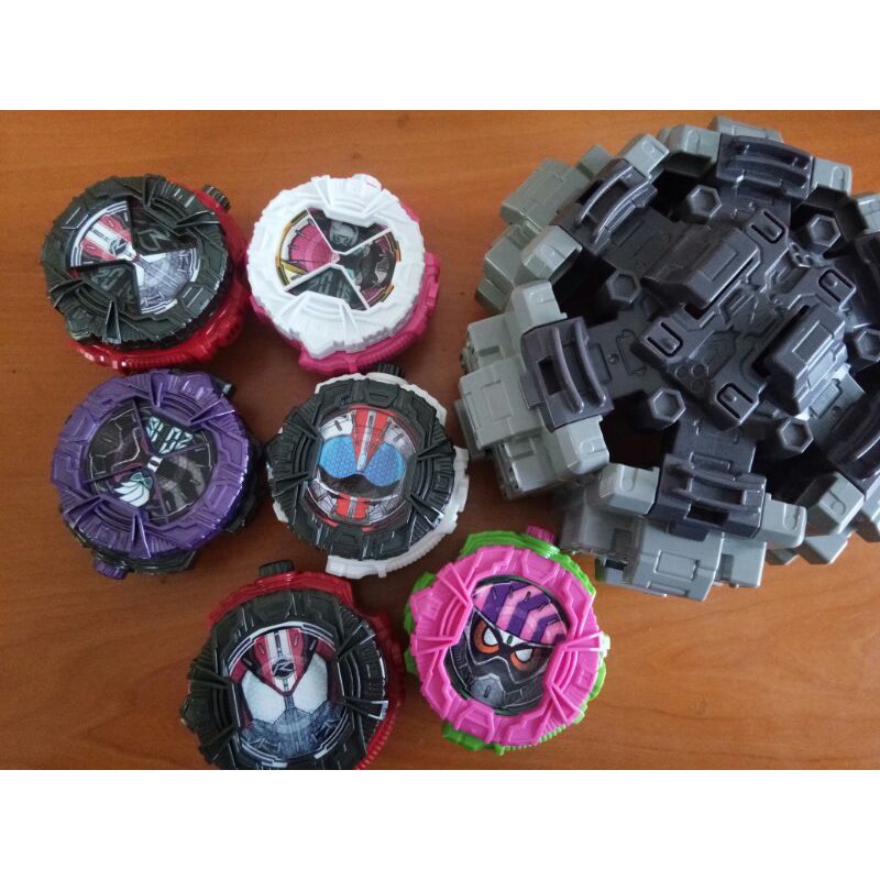 Kamen Rider Zio extention Ex-aid ridewatch poppy ridewatch genm ...
