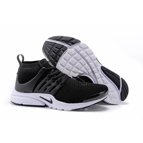 Nike air presto hotsell flyknit ultra black white