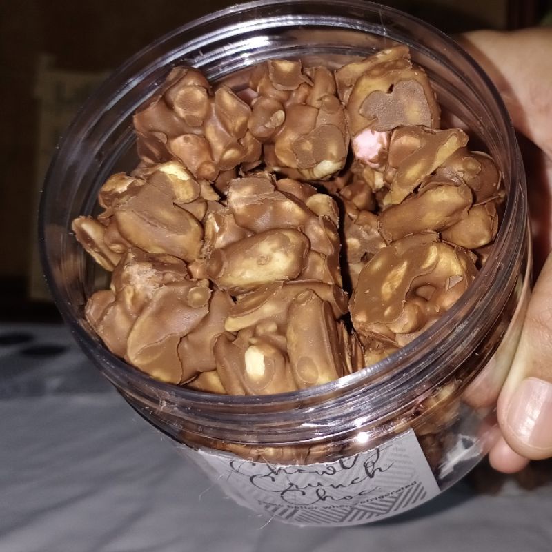CHEWY CRUNCH CHOC. Peanuts Marshmallows Cluster. Kacang & Marshmallow