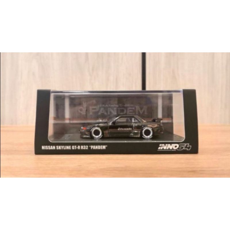 Inno64 Inno Models 1/64 Nissan Skyline R32 Pandem Black Chrome Hong ...
