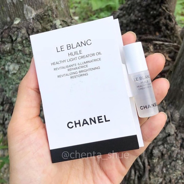 chanel le blanc huile healthy light creator oil