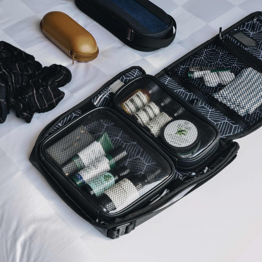 Travel Packer - The Slimmest & Modular Toiletry Bag from Side By Side ...