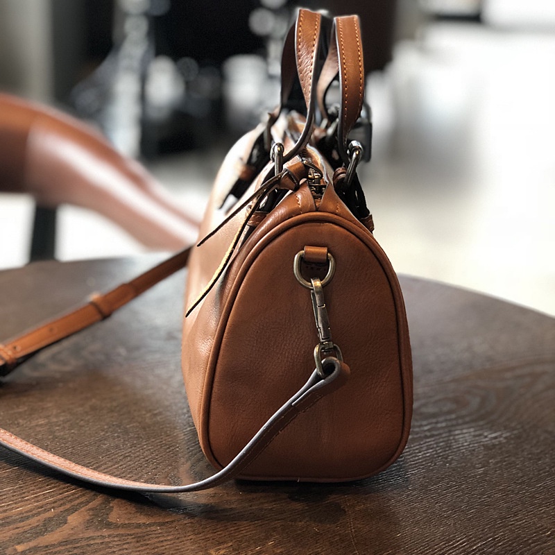  Ulisty Genuine Leather Cowhide Shoulder Bag Small Handbag  Vintage Retro Embossed Crossbody Bag Messenger for Women/Girls Black :  Clothing, Shoes & Jewelry