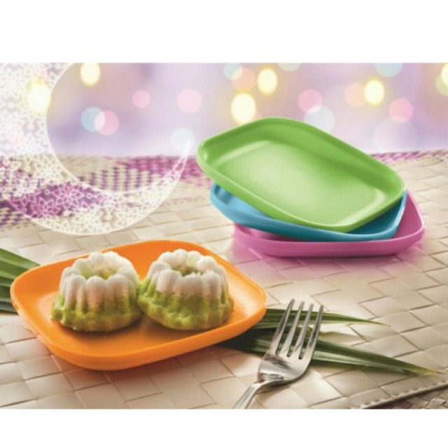Tupperware Snack Plates (2) Shopee Malaysia