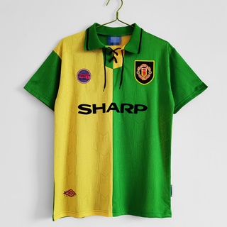 Classic Football Shirts : retro vintage soccer jerseys - Classic